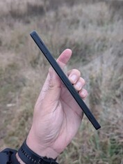 Sony Xperia 5G smartphone prototype. (Image source: OLX)