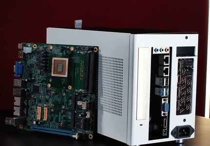 The prototype mini-ITX PC build provided by Xinyingjie (Source: 二斤自制)