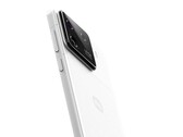 Xiaomi is likely opting for a new main camera rather than a periscope telephoto lens for its compact Xiaomi 15 successor. (Image source: Majin Bu)