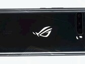 The Asus ROG Phone 3 and mystery Snapdragon 865 scored very highly on AnTuTu. (Image source: SparrowsNews)