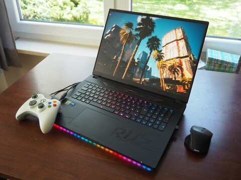 Aorus Master 18 gaming laptop review: The RTX 5090 takes its toll