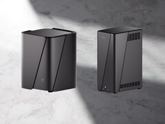 The UnifyDrive UC450 Pro and UC250 are now available for interested customers, packing a healthy array of features. (Image source: UnifyDrive, edited)