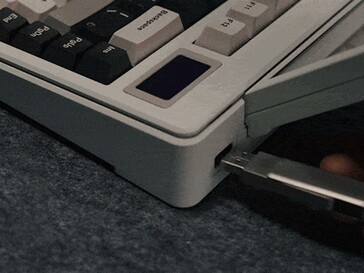 Built-in USB port for connecting peripherals