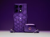 The Motorola Signature and Moto Buds 2 Plus in Pantone Violet Indigo.