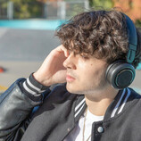 The TDM Neo are headphones that can transform into a Bluetooth speaker.