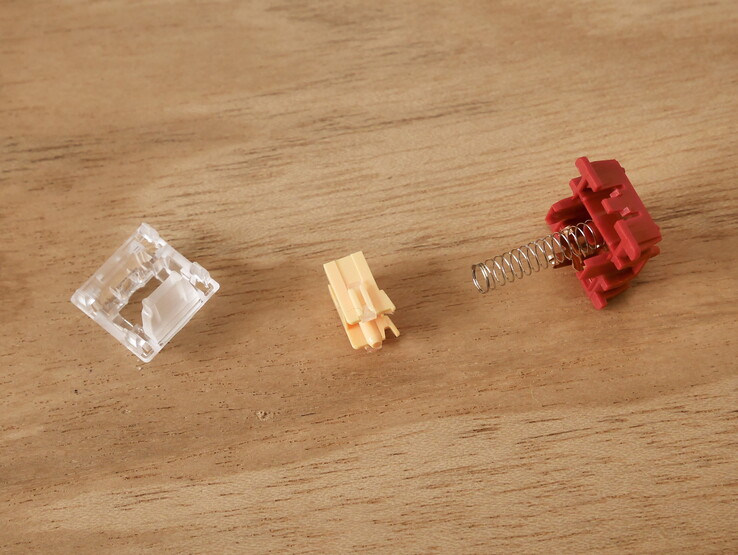 Gamakay Phoenix V2 switch disassembled