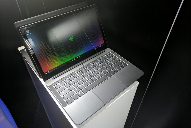 Previously 12.5-inches, the Stealth now has an option for a 13.3-inch screen in the same chassis. (Source: Digital Trends)