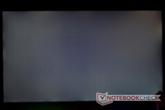Backlight bleed (exposure increased to show bleed)
