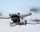 The Mini 2 SE loses the Mini 2's 4K capabilities to reach a cheaper price tag. (Image source: DJI)