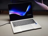 Asus ExpertBook A7