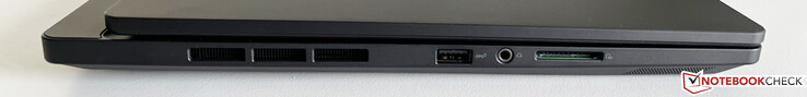 Left: USB-A 3.2 Gen.2 (10 GBit/s), 3.5 mm audio, SD card reader