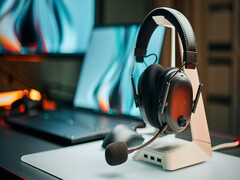 Video: The Swiss-Army Knife of (Gaming-)Headsets - Razer Blackshark V3 Pro Review