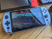 The GPD Win 4 should operate smoothly at 60 Hz after flashing its new IC firmware. (Image source: NotebookCheck)