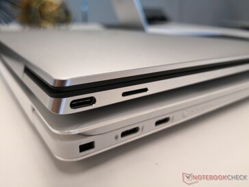 2019 XPS 13 (bottom) vs. 2020 XPS 13 (top). The newer design uses more metal around the edges and corners