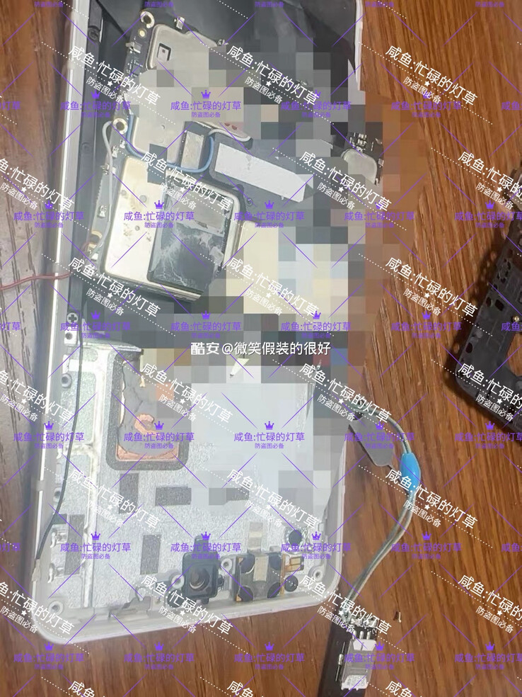 The QRD8975 motherboard on top of the QRD itself