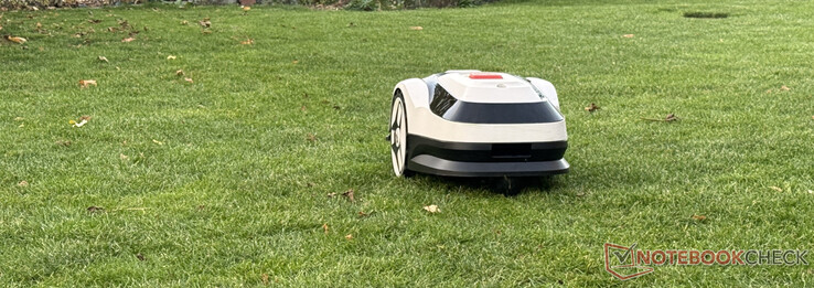 The RoboUp Raccoon 2 SE at work