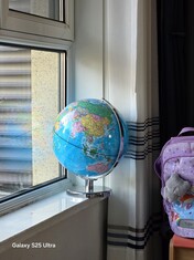 Galaxy S25 Ultra 69mm telephoto 12MP