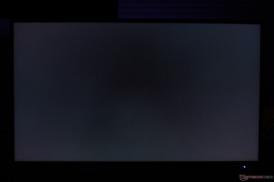 No major uneven backlight bleeding issues. However, we're able to find one stuck pixel on our test unit