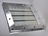First, it produces electricity and then pure hydrogen: a tandem PEC reactor. (Image source: Fraunhofer IKTS)