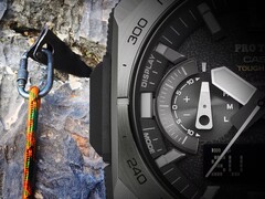 The indicator hand at 9 o’clock position is shaped like an old-school piton once used in rock climbing. (Image source: Casio)