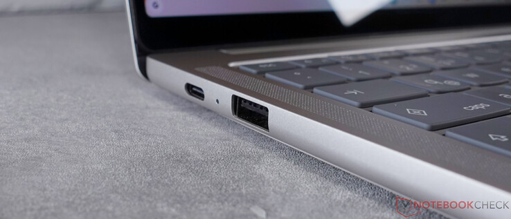 USB-C (PD and DP), USB-A 3.1 Gen 1