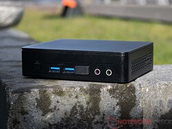 Intel NUC11 Essential Kit - Atlas Canyon review - provided by Intel Germany