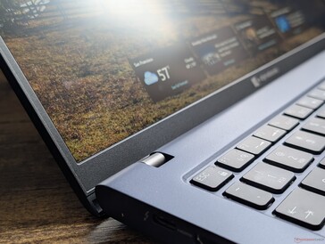No edge-to-edge glass or touchscreen options