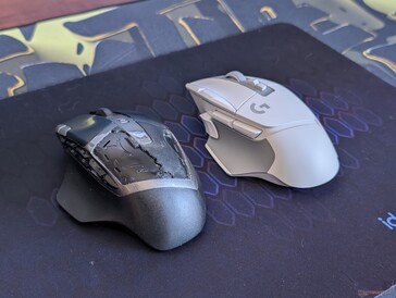 Older G602 (left) vs. the popular 2022 G502 X Lightspeed