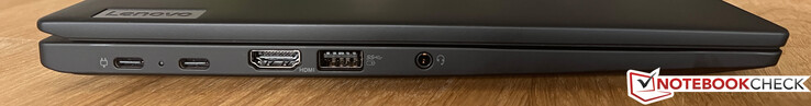Left: 2x USB-C 4.0 (40 GBit/s, Power Delivery 3.0, DisplayPort Alt Mode 1.4), HDMI 2.1, USB-A 3.2 Gen.1 (5 GBit/s, powered), 3.5 mm audio
