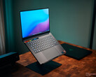 Slimmer and with OLED, but only the RTX 5070 Laptop - Razer Blade 14 2025 Review
