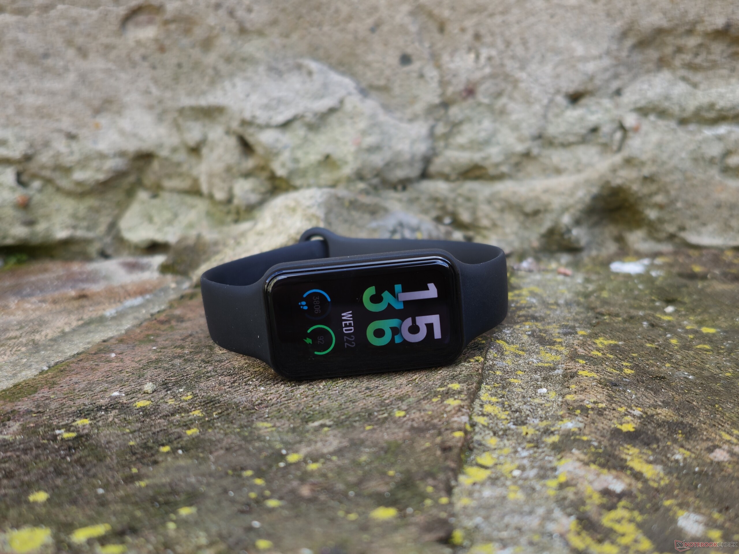 Amazfit Band 7 Smartwatch - Black