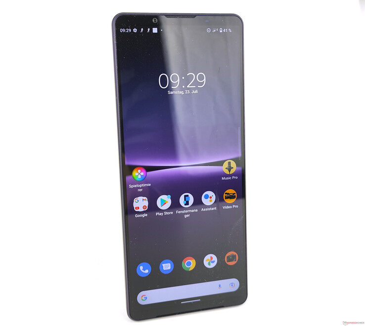 sony xperia 1 play