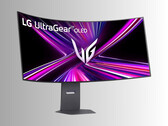 LG Ultragear 45GX950A-B curved OLED gaming monitor (Image source: LG Electronics)