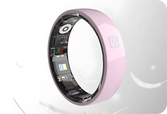 The Smalth Ceramic smart ring in pink colorway (Image source: Smalth)