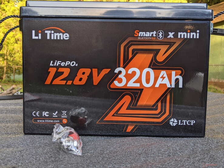 LiTime Smart Mini battery