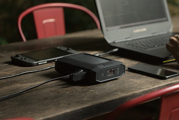 The Omni Ultimate power bank. (Source: Omnicharge)