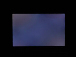 Uniform illumination no recognizable halos