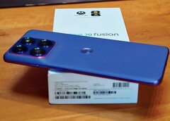 The Motorola Edge 70 Fusion is available in two battery capacities, each with its pros and cons.