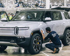 First R1S electric SUV deliveries aim to keep Rivian's December release promise