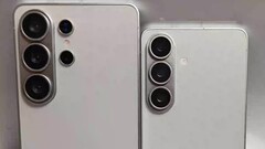 A well-known leaker shows off two highly detailed dummies of the Galaxy S26 and S26 Ultra (Image source: @OnLeaks)