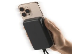 Xiaomi has released the 33W Magnetic Power Bank 10000mAh (Integrated Cable) (pictured) in Spain. (Image source: Xiaomi)