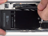 Pixel 8 Pro teardown. (Source: PBK Reviews)