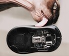 Wallhack M-001 gaming mouse.