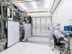 Dutch court jails ex-ASML and NXP engineer for passing chip secrets to Russia. Pictured: ASML Cleanroom EUV (Image source: ASML)