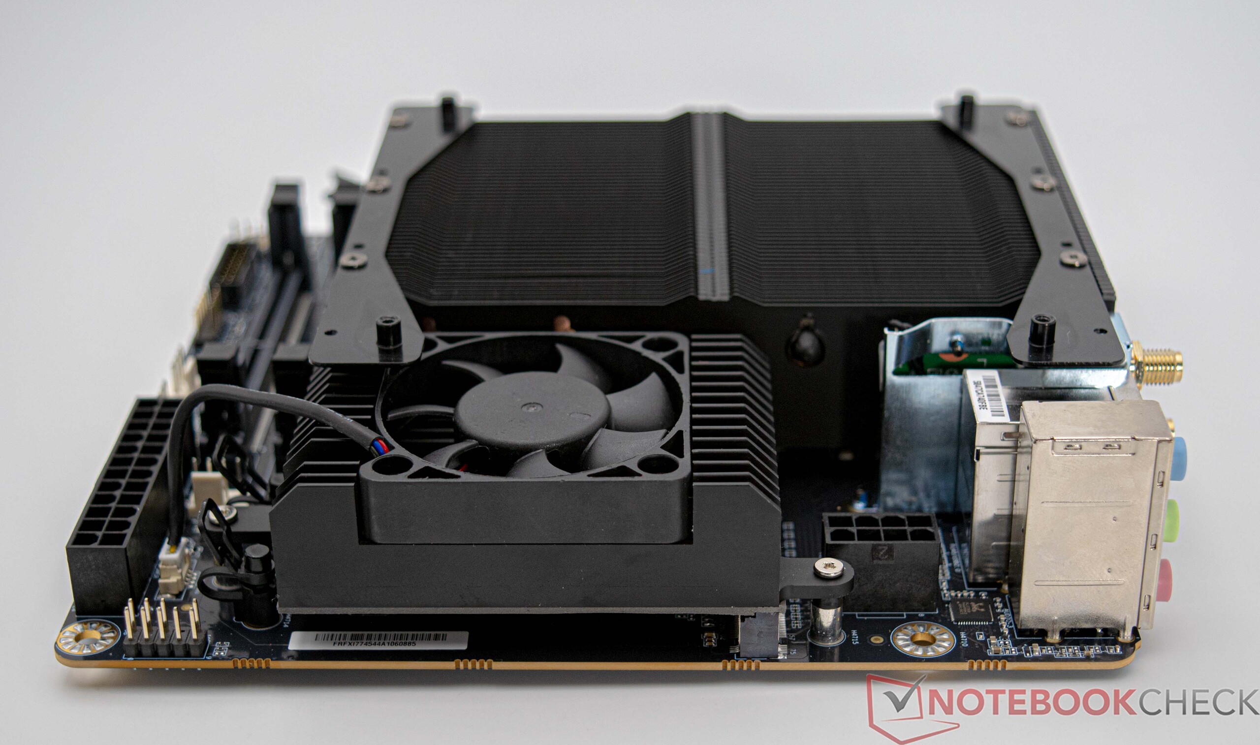 Minisforum BD790i/BD795i SEマザーボード