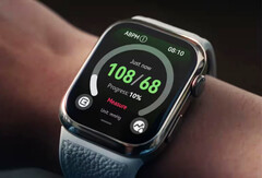 Following an update, the Huawei Watch D2 can monitor blood pressure around the clock. (Image source: Huawei)