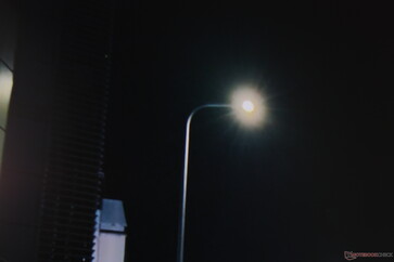 Intelligent HDR enabled. The light source increases in size and intensity