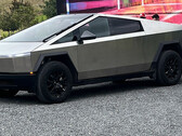 First retail Cybertruck shows that Tesla kept the huge single wiper (image: @SERobinsonJr/Twitter)
