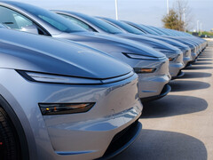 New 2026 Model Y factory lot. (Image source: Tesla)
