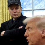 Po odejściu z rządu USA Elon Musk celuje w Marsa. (Źródło zdjęcia: Kevin Lamarque, Reuters)